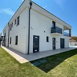 Vila Softic Amra